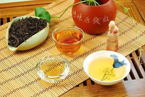 <a href=http://www.chayu.com/baike/22 target=_blank >ü</a>